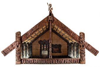 Portal Rauru - Versammlungshaus der Maori