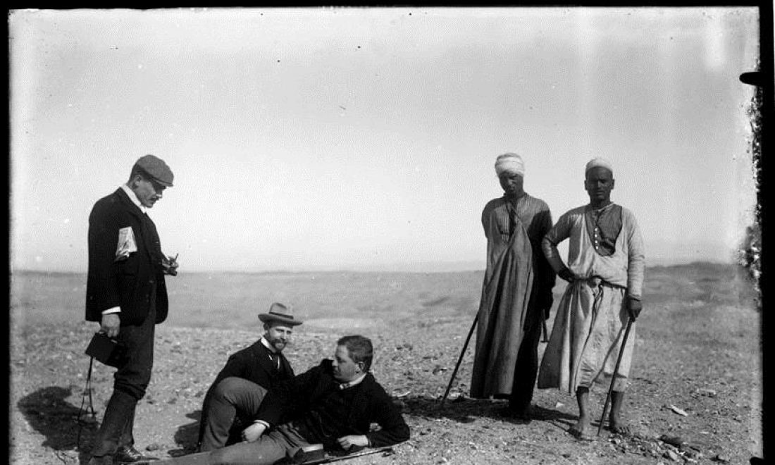 Pause bei Sakkara – ©Foto: Carl Heinrich Becker, Sammlung: Dr. Kristina Michaelis (liegt bei den Bildern)