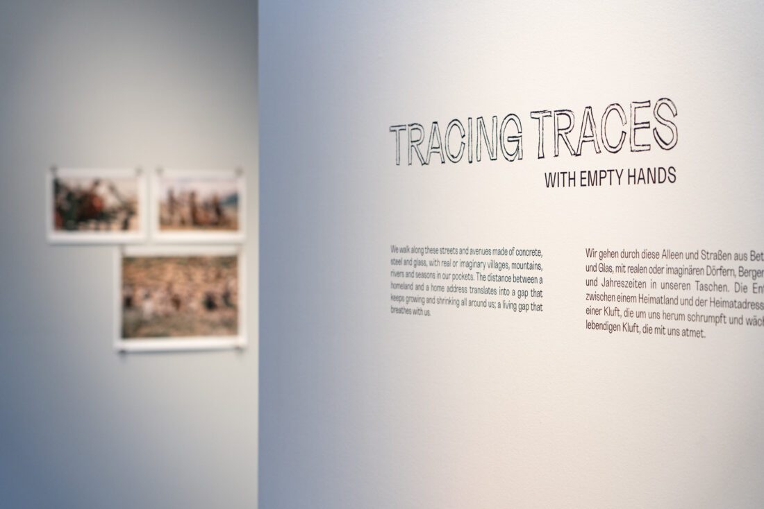 Tracing Traces Blick in die Ausstellung