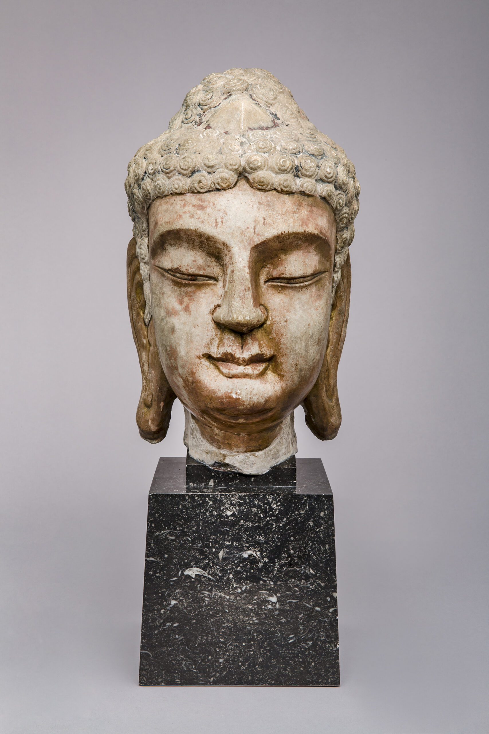 Kopf einer Buddha‐Figur