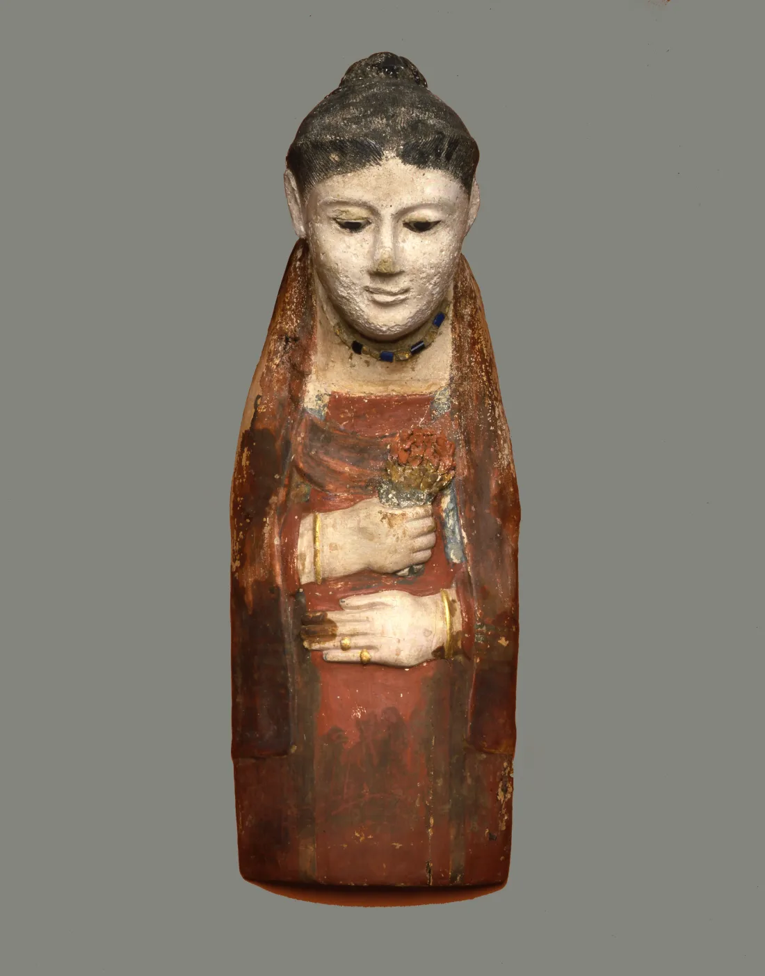 Mumienmaske einer Frau, aus Kalk und Gips
