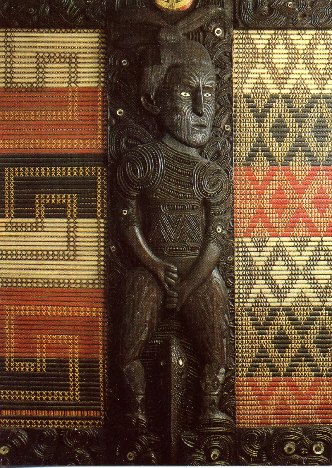 Maui zieht Te-Ilka-a-Maui an die Oberfläche, geschnitzt, Detail Rauru-Haus