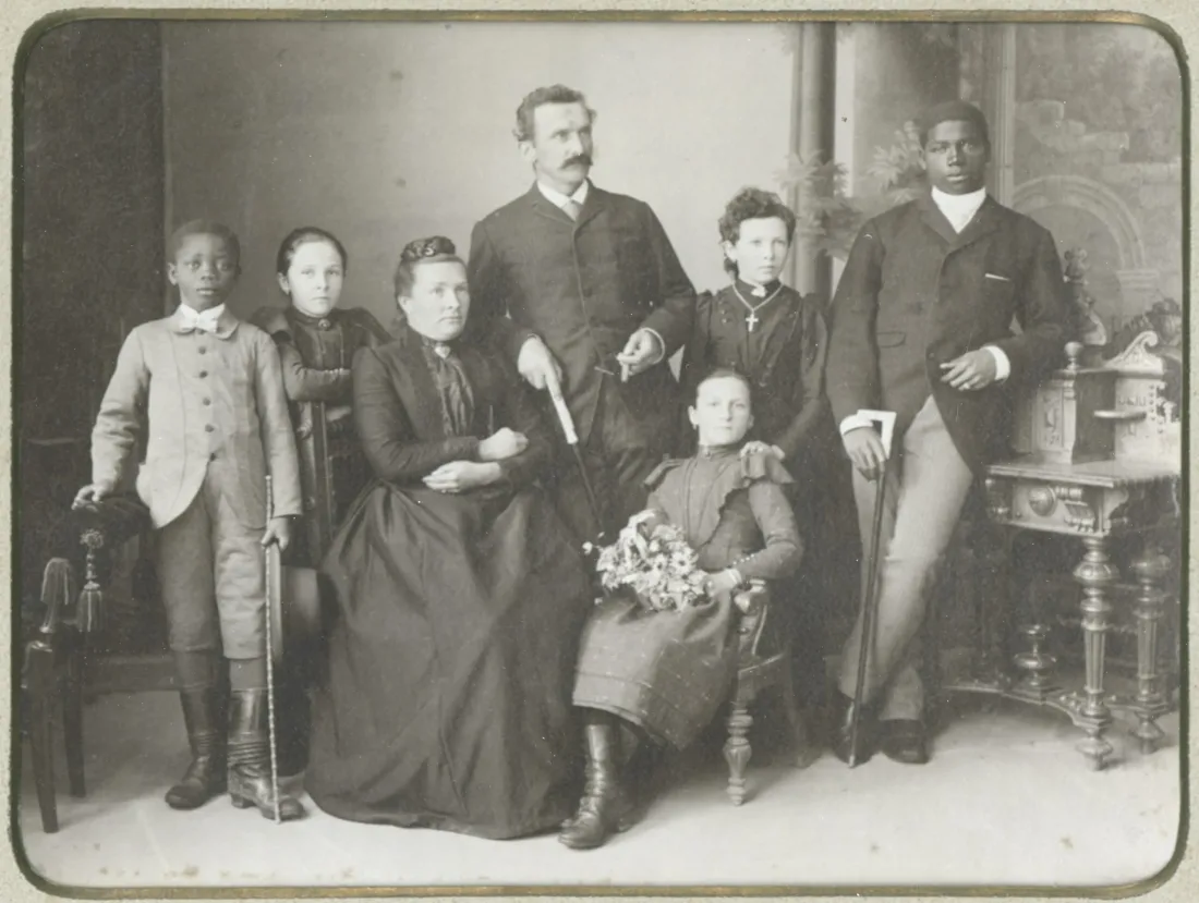 Rudolf Duala Manga Bell and Tube Meetom with the teacher family Oesterle in Aalen, Baden-Württemberg